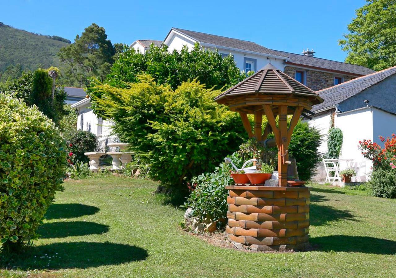 Hôtel Casa Elena Turismo Rural à Reinante Extérieur photo